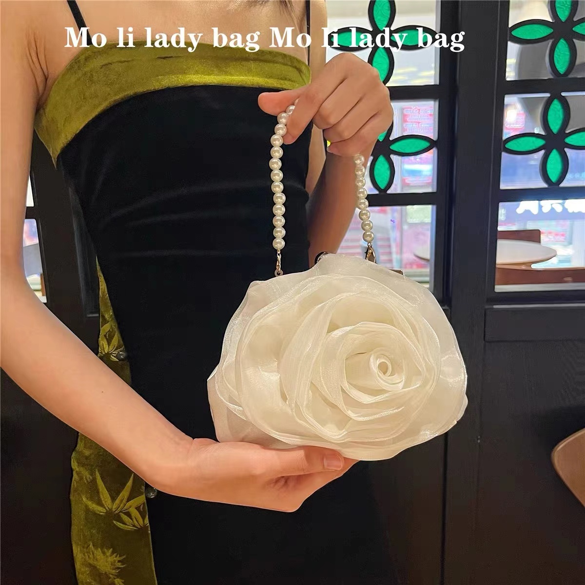 Interior Design Elegant - กระเป๋าถือซาตินลายดอกไม้ดีไซน์หรูหราสำหรับผู้หญิงกระเป๋างานเลี้ยงหรูหราสำหรับงานแต่งงานปาร์ตี้กระเป๋าคลัทช์ประดับด้วยลูกปัดมุกกระเป๋าสะพายข้าง